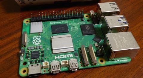 Raspberry Pi 5 で Arch Linux ARM を動かす